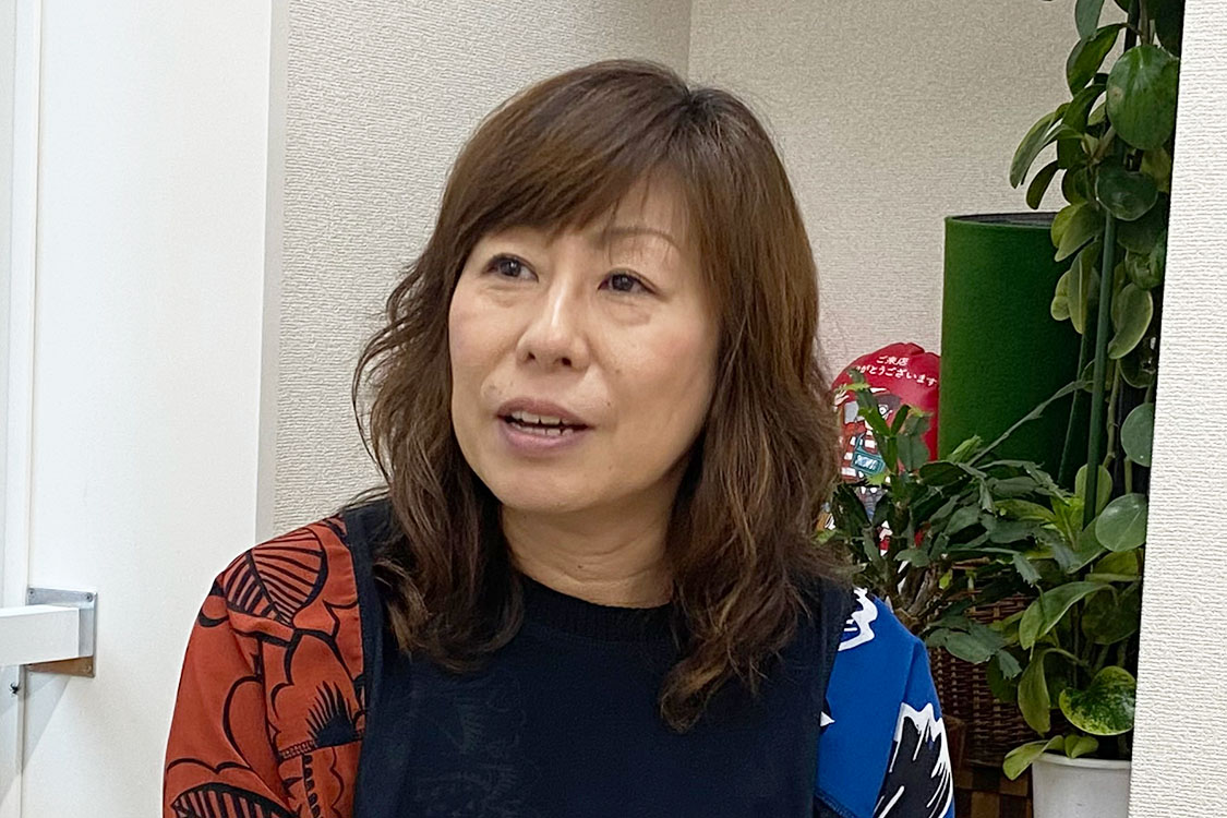 代表 瀬川智子