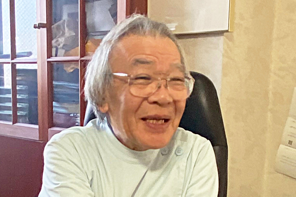 院長 岡田 春夫