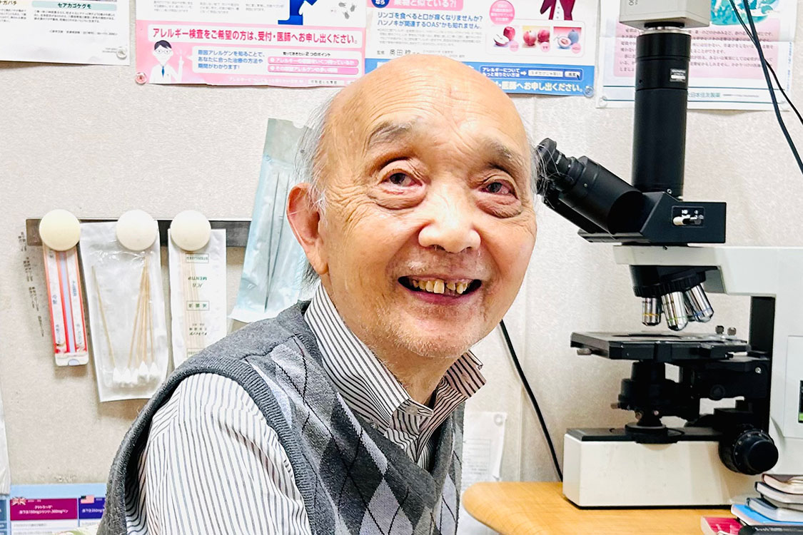 院長 近兼 健一朗