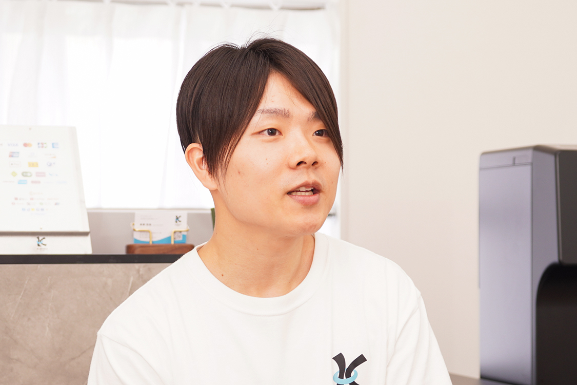 代表パーソナルトレーナー 島貫 悠馬