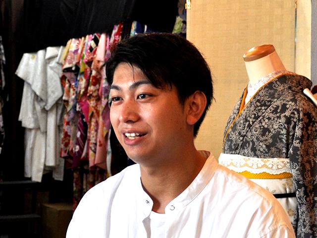二十歳振袖館Az 横浜港北本店 白土 和伸 店長