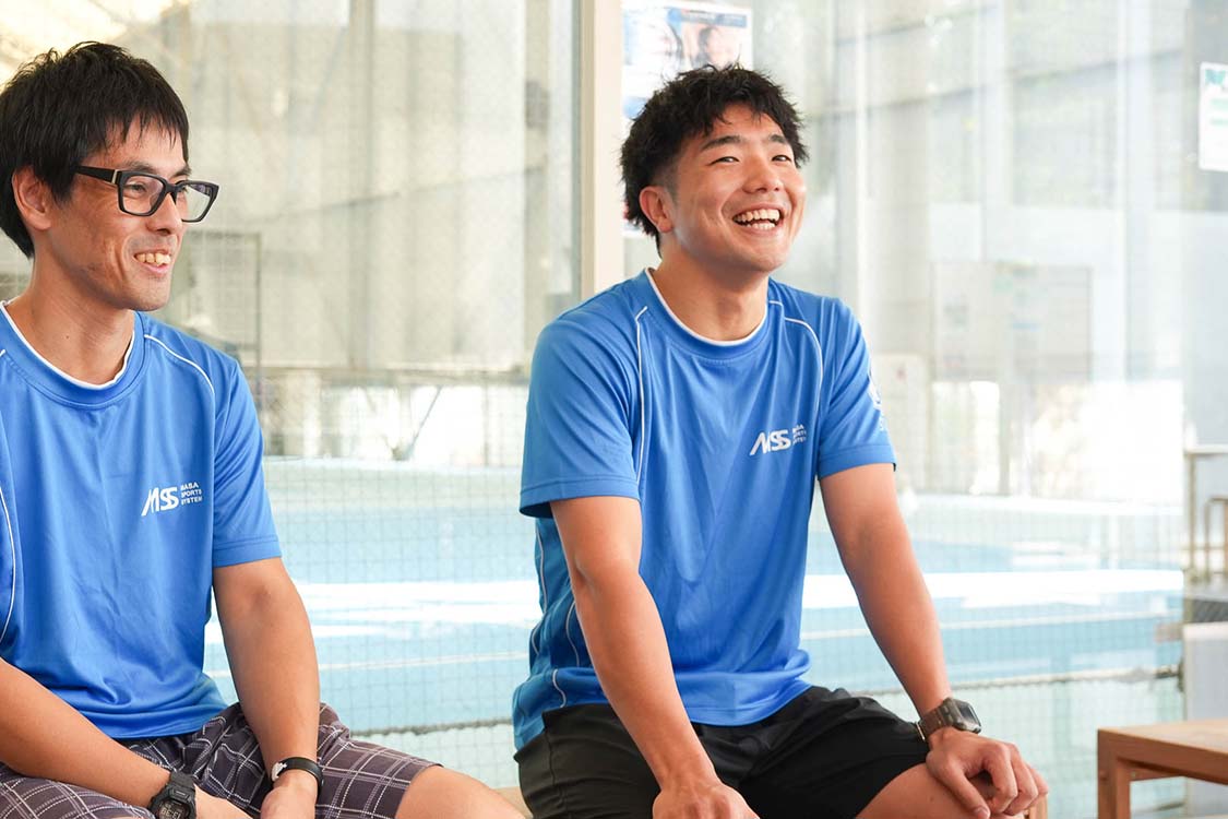 コーチ 藤縄 大樹＆コーチ 佐藤 雄介