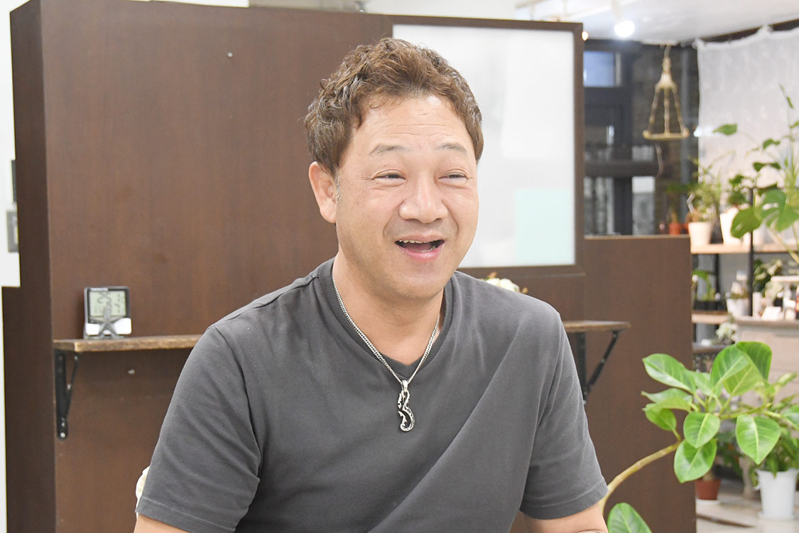 山崎 直樹 代表スタイリスト