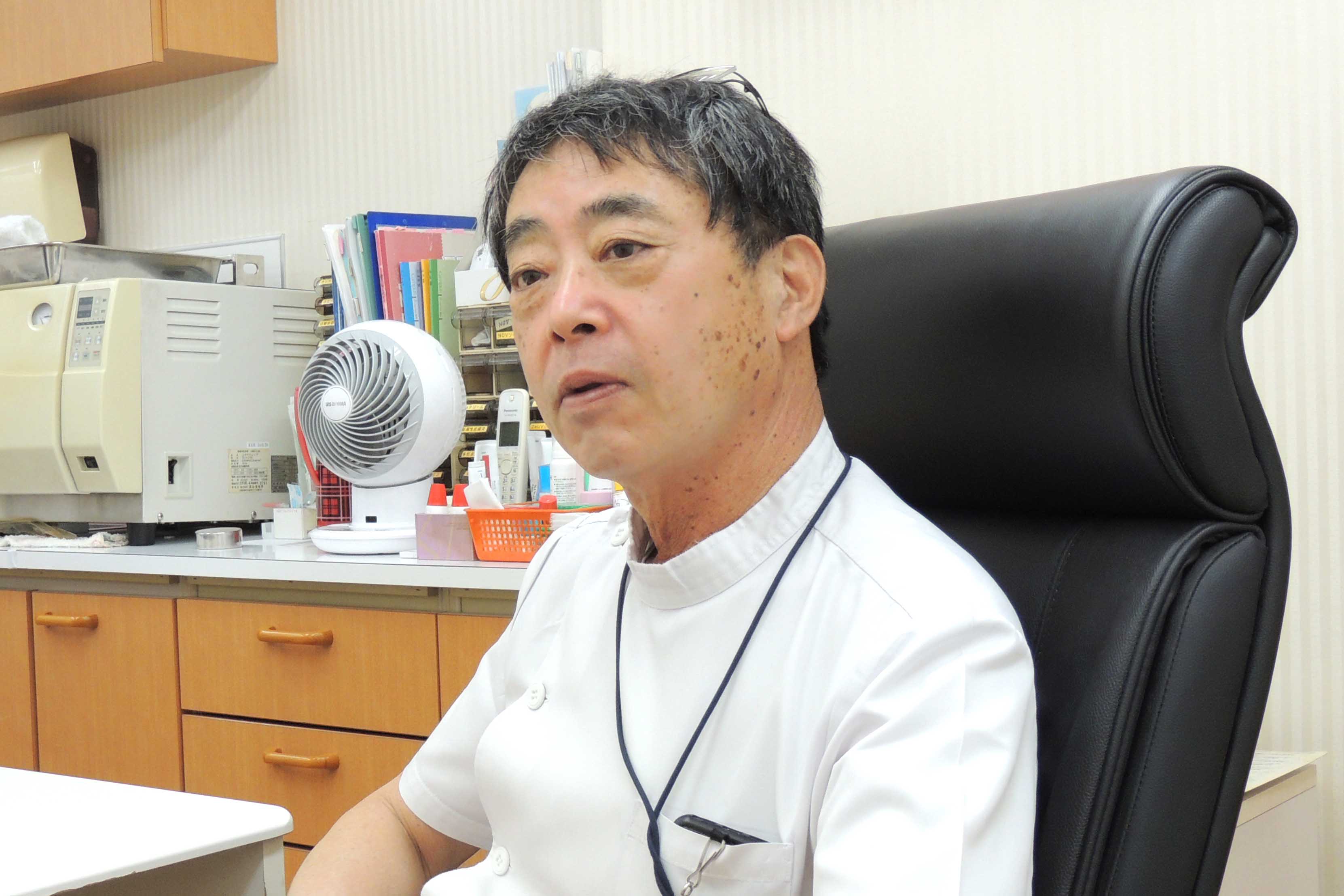 浅井 俊弥 院長