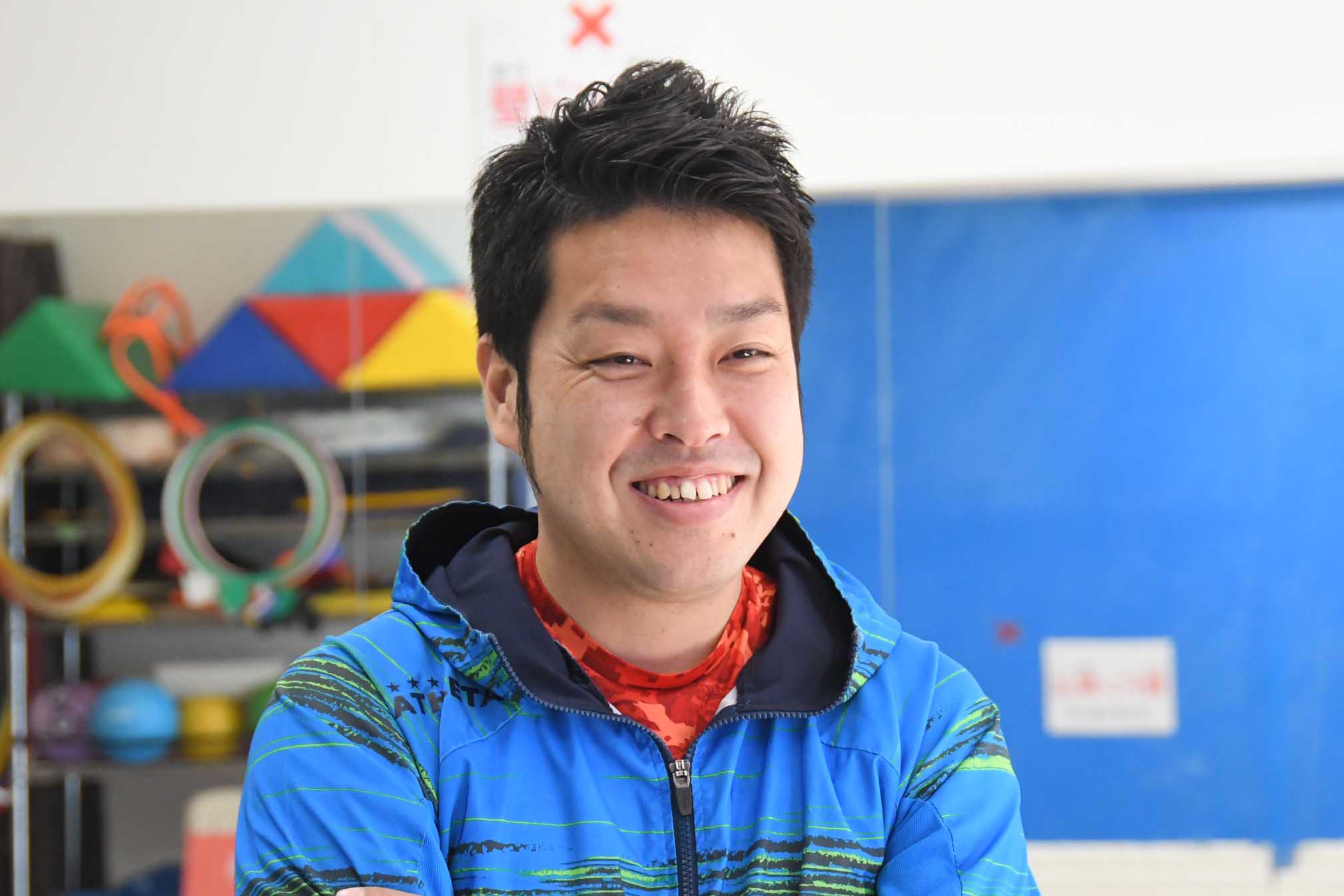 小野 賢 代表取締役