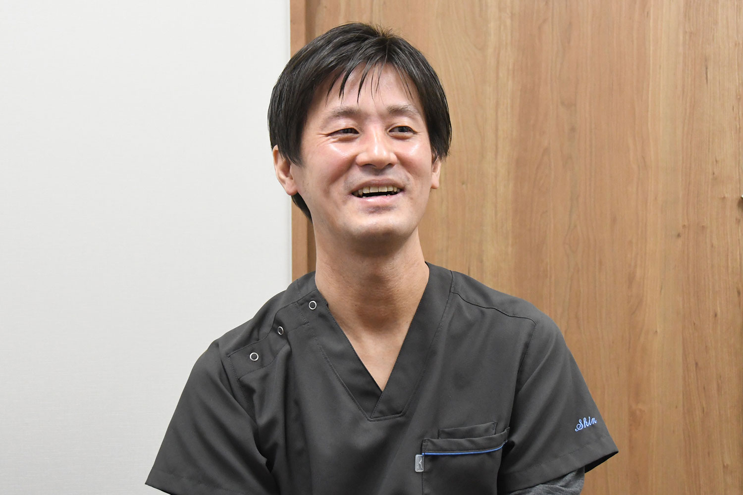 春山 晋 院長