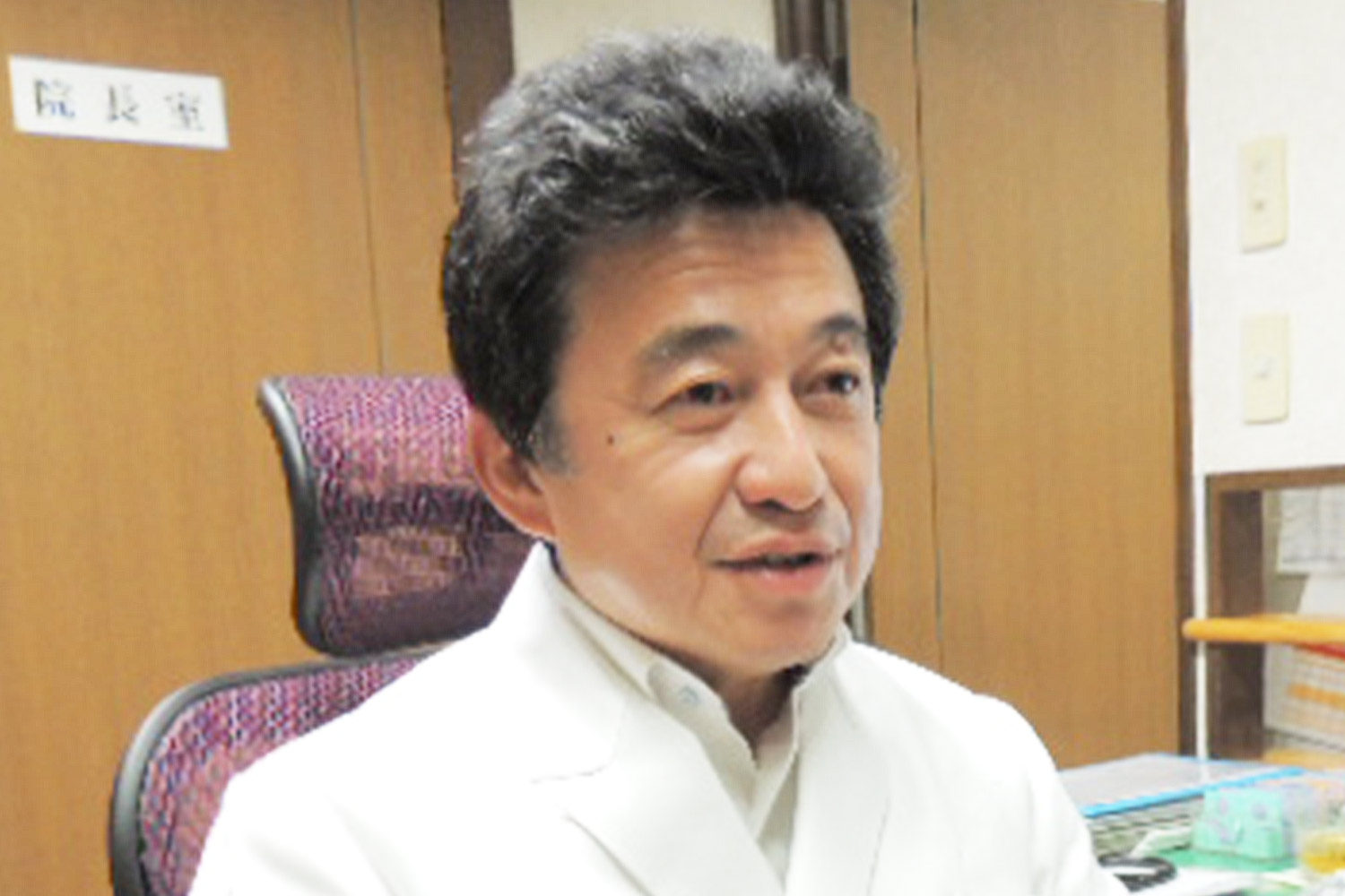 内田 和仁 院長