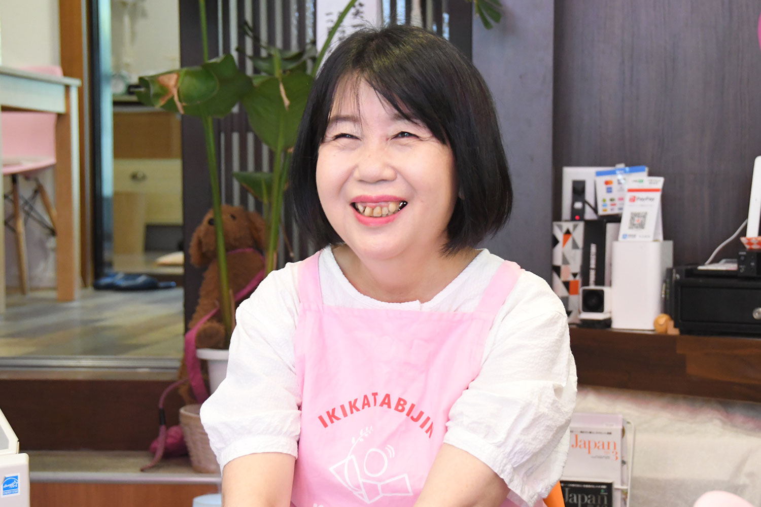 飯島 恵 代表