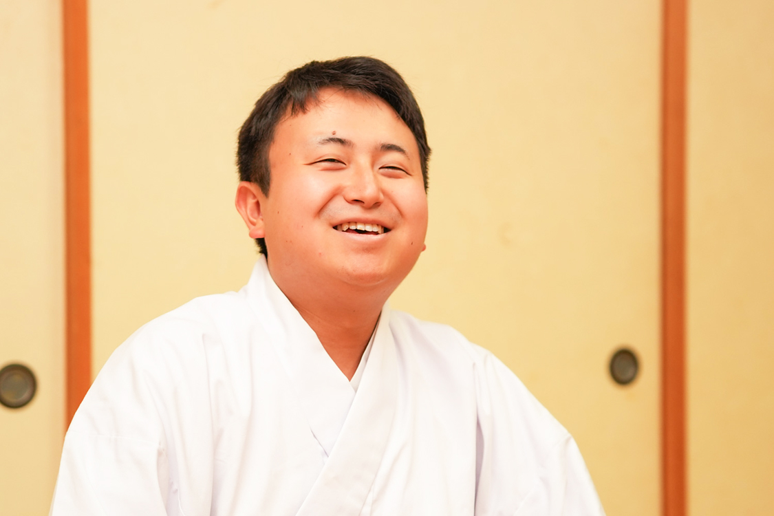 権禰宜 伊藤 奈央貴