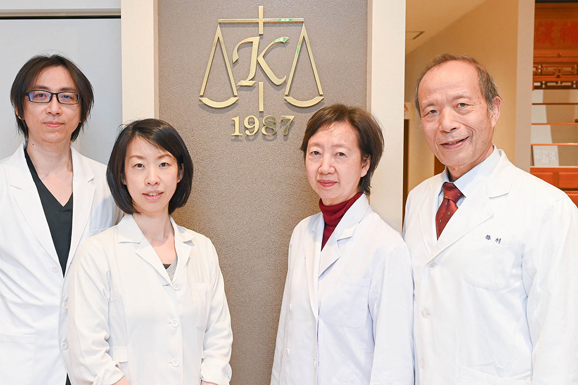 梅村 百代 院長 & 宜弘 医師 & 方裕 医師