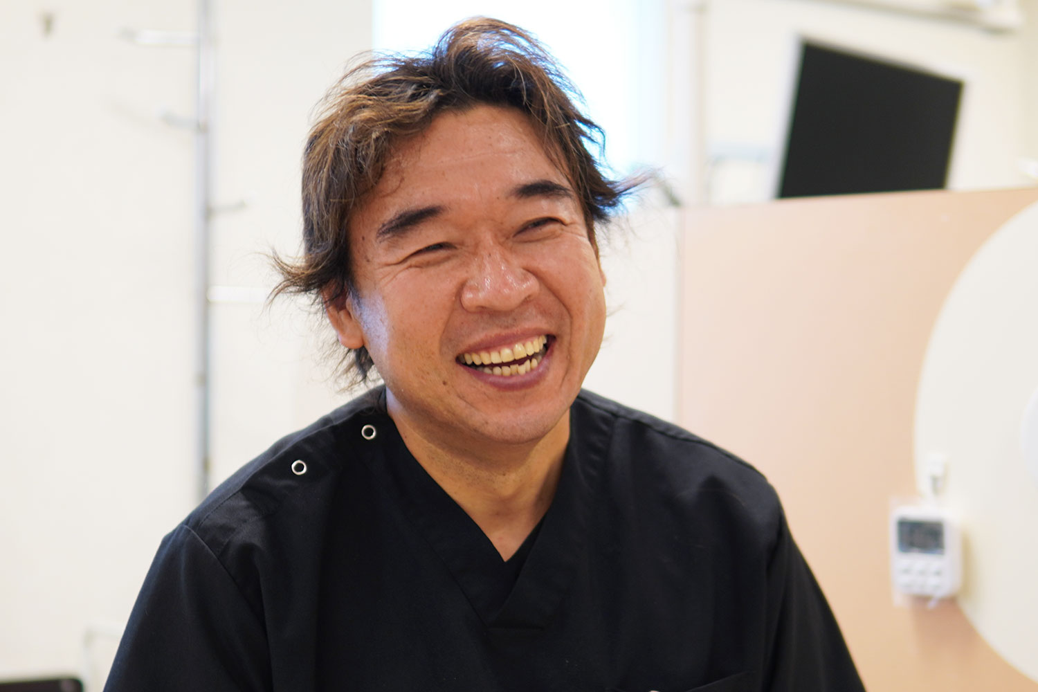 石井 利昭 院長