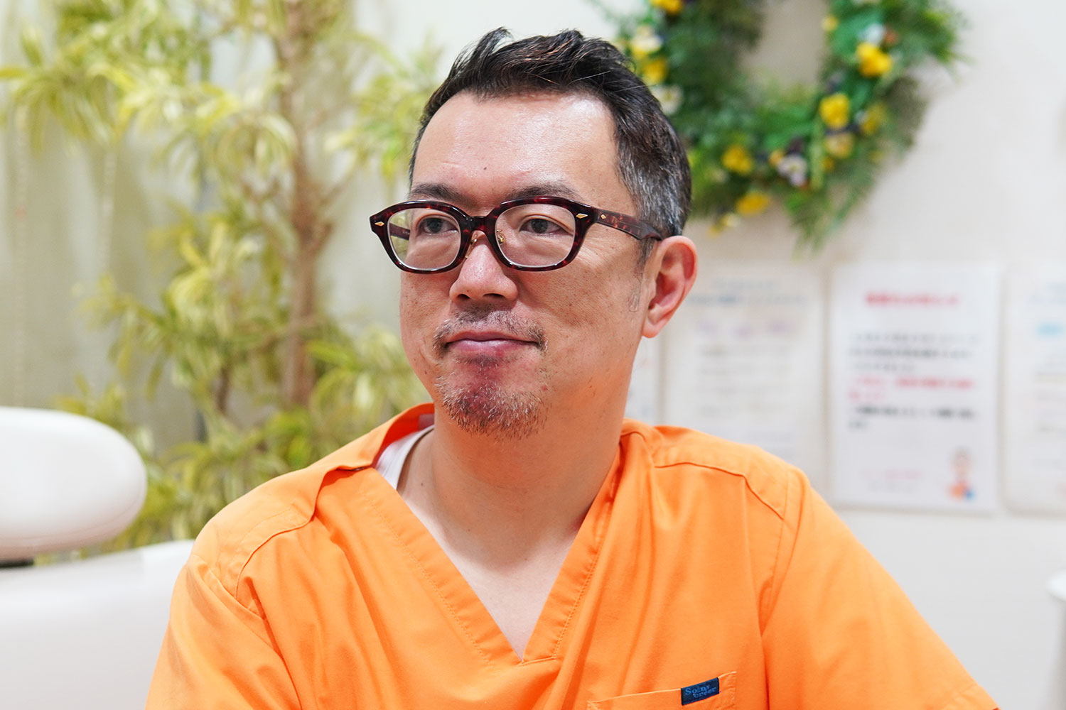 院長 金沢 俊佑