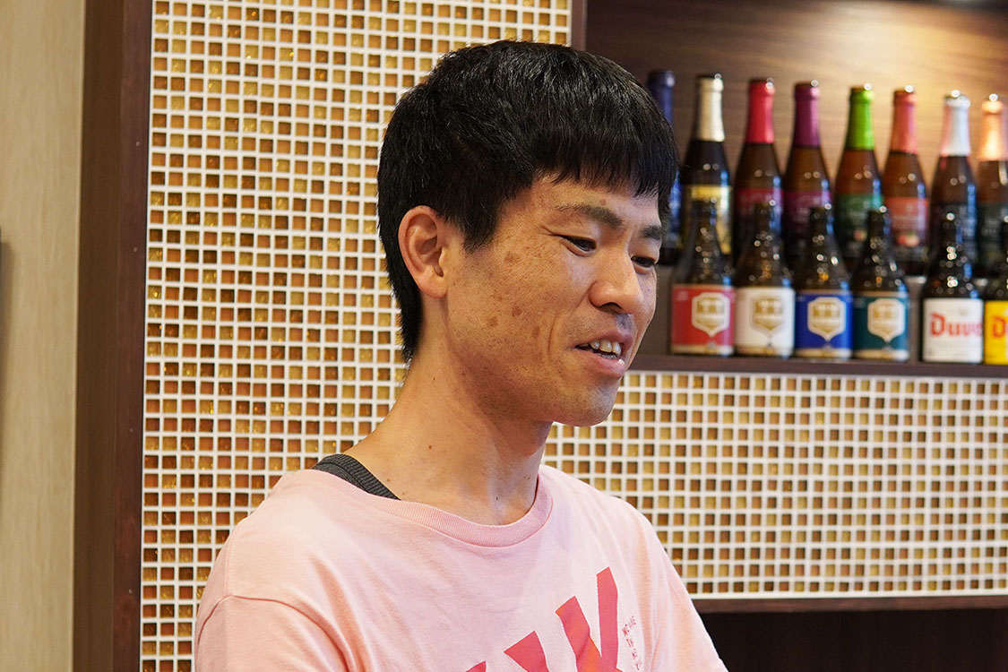 代表 西山 佳孝
