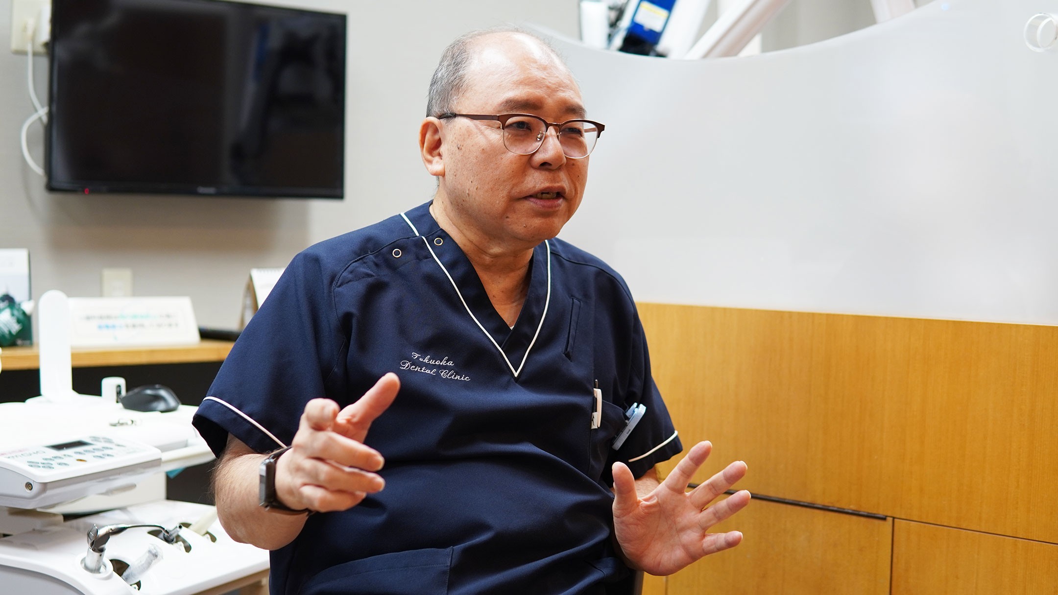 徳岡 敏一 院長