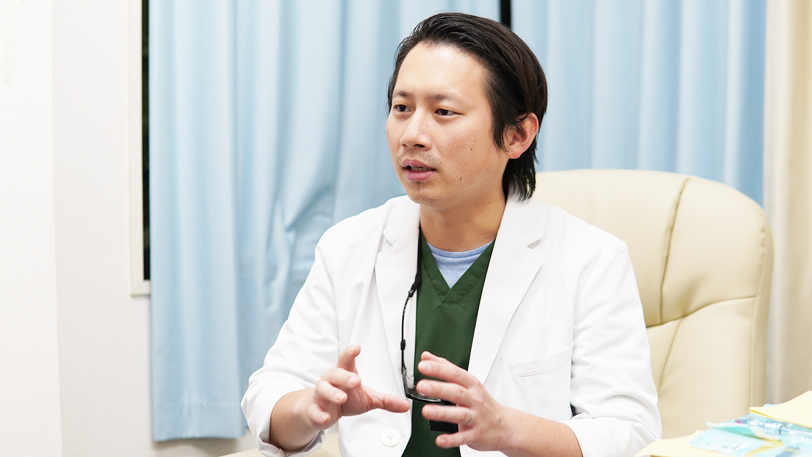 上田 隆介 院長