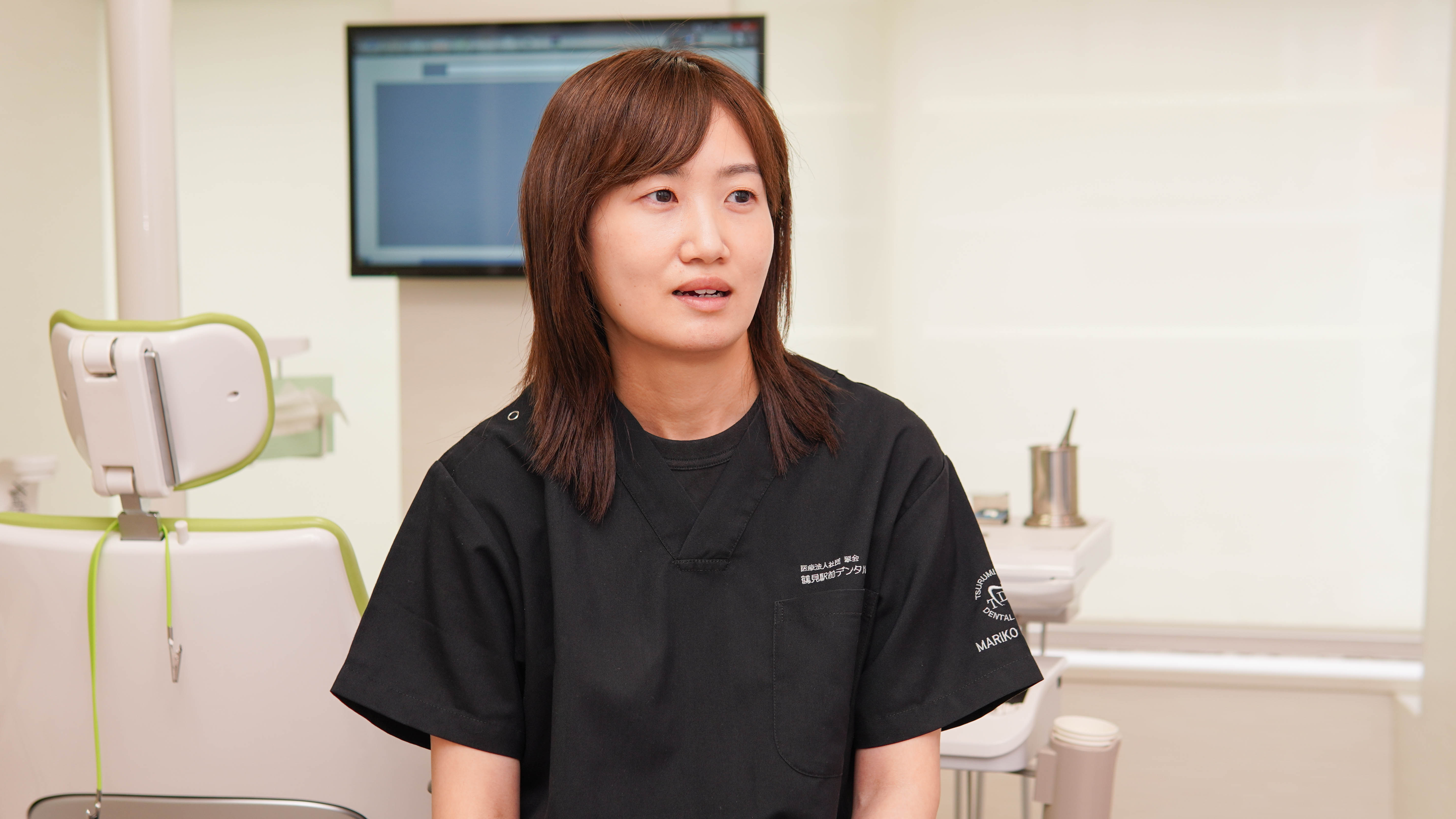 山地 茉莉子 院長