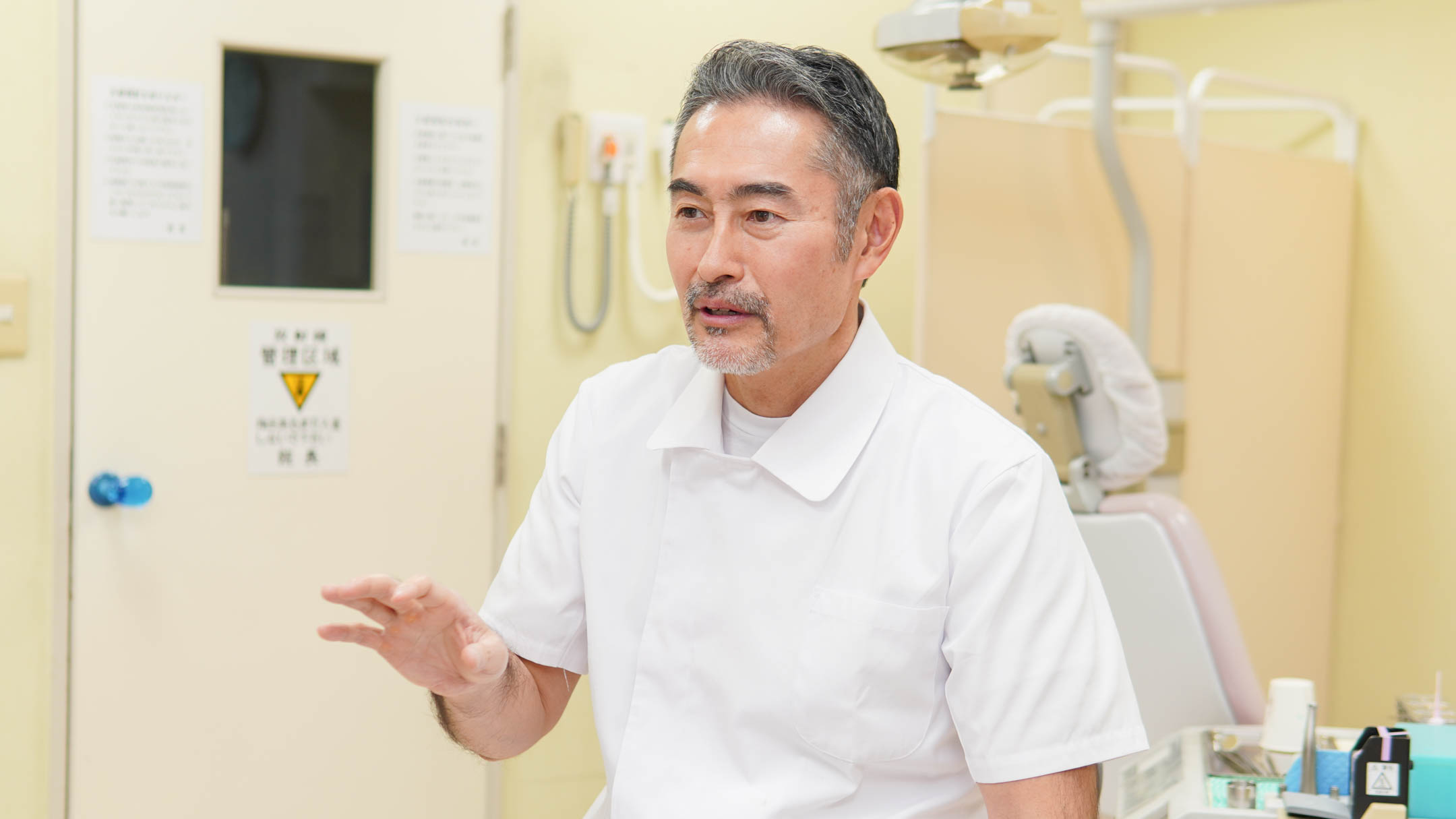 山田 俊一郎 院長