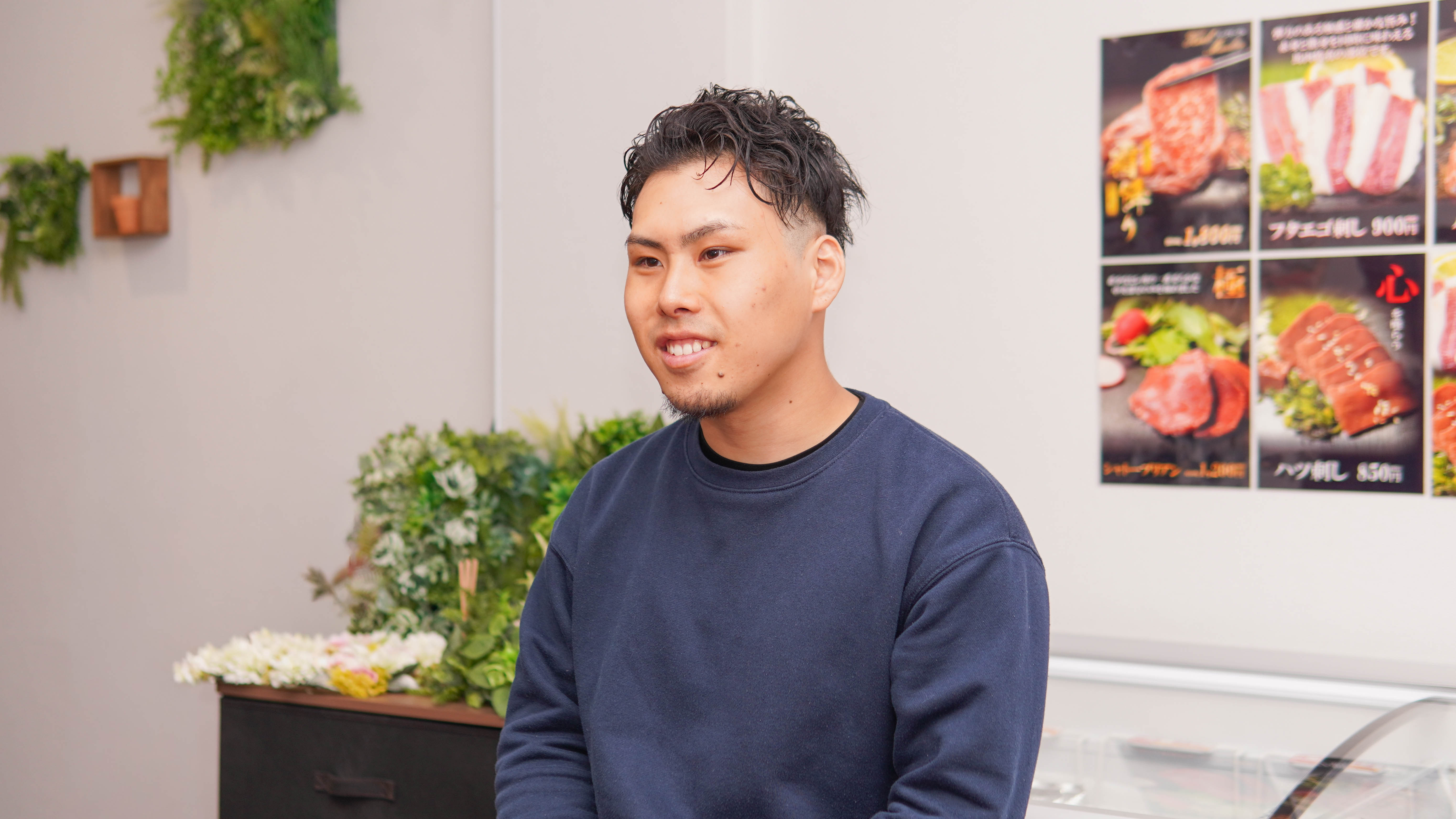 山口 成唯 店長