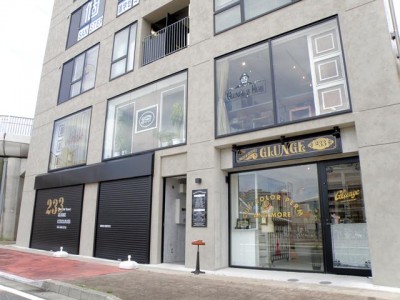 岸 由紀子 店長 & 田村 美穂 副店長