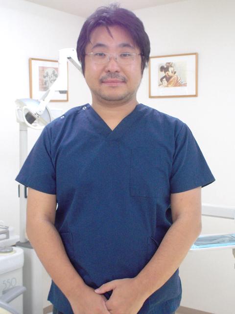 ふたこしんち駅歯科 安藤 諒 院長